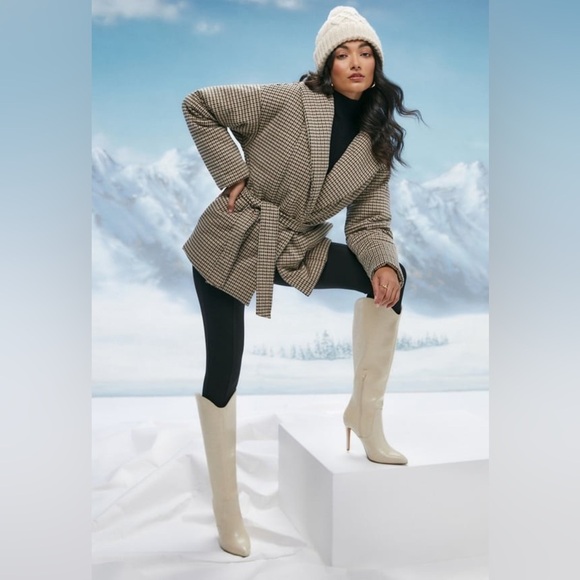 SHOEDAZZLE Women Paige Stiletto Beige Knee-High Boots Crock Embossed Size 10 New - Picture 1 of 14